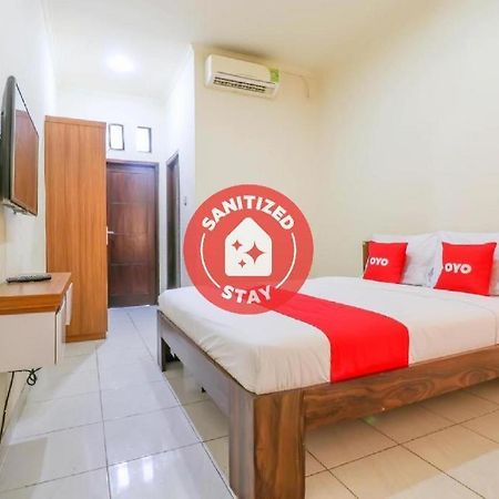 Oyo 2178 Merthan House Seminyak Buitenkant foto