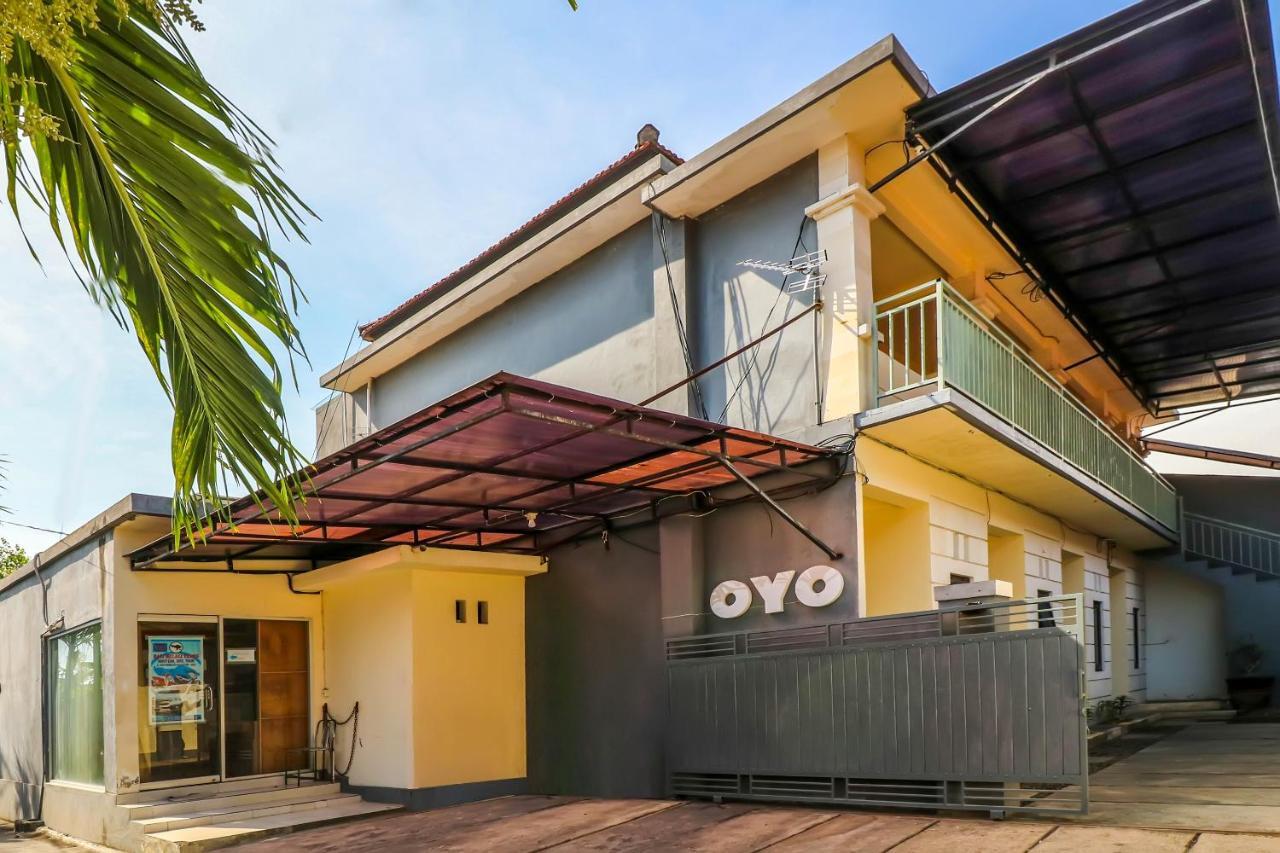 Oyo 2178 Merthan House Seminyak Buitenkant foto